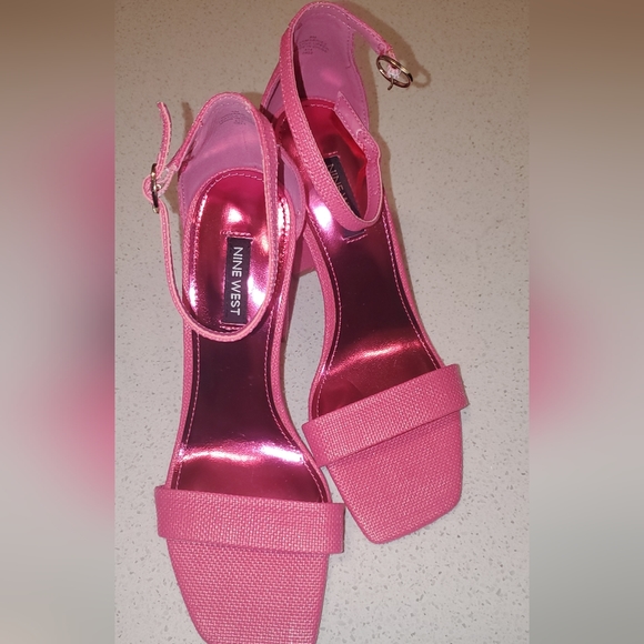 Marrie Ankle Strap Sandals - Picture 8 of 12